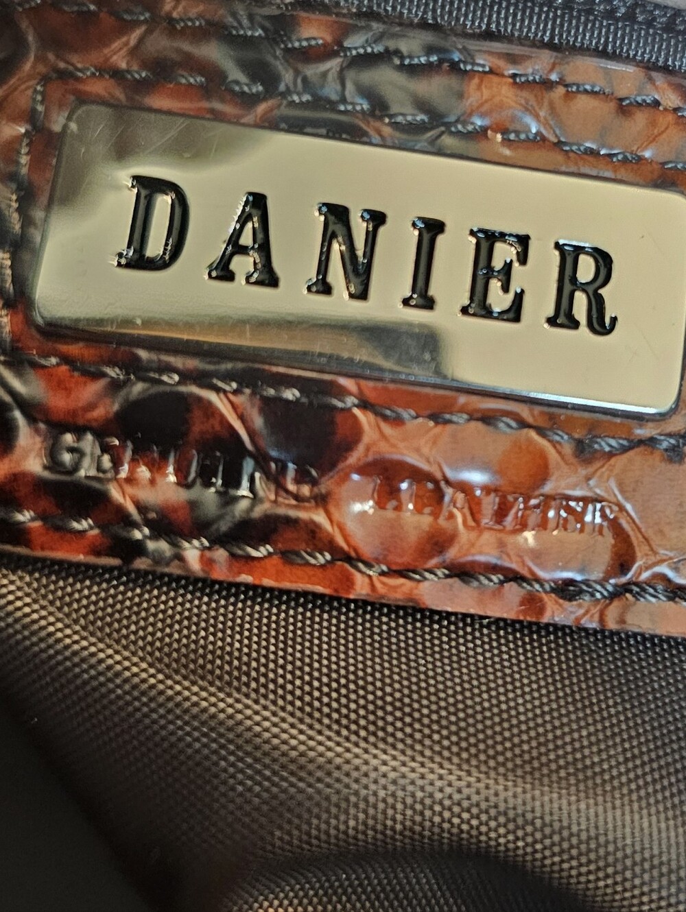 Danier Black and Brown Genuine Leather -Snake Satchel - Picture 6 of 6